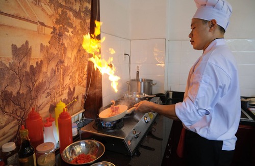 Linh Trung IEPZ Hotel | Hoa Phat Hotel & Apartment