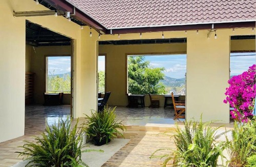 Da Lat House | Hoa Rừng Homestay