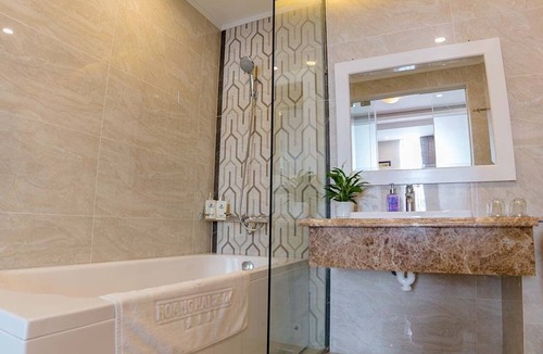 Ngo Quyen Hotel | Hoang Hai Hotel