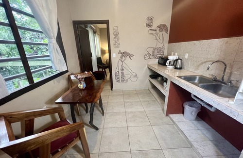 Puerto Morelos House | Hokhmah Heart Hotel