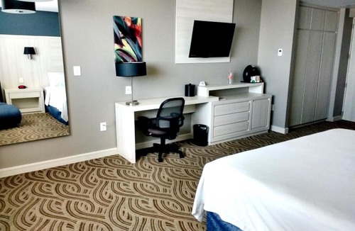 Pachuca Hotel | Holiday Inn Express Pachuca by IHG