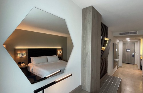 Zona Industrial Hotel | Holiday Inn Express Mérida by IHG