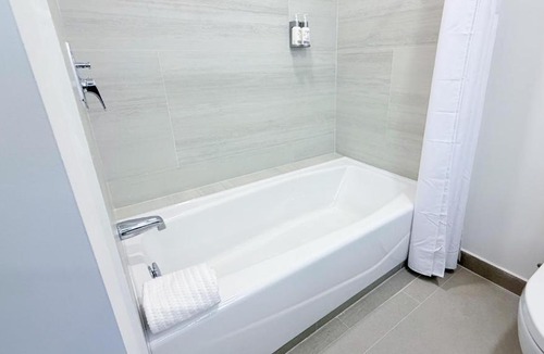 Los Mochis Hotel | Holiday Inn Express & Suites Los Mochis Centro by IHG