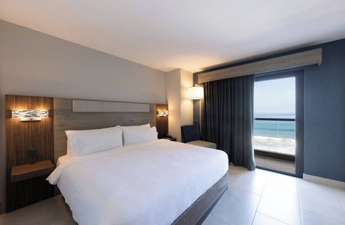 Mazatlan Hotel | Holiday Inn Express & Suites Hotel Mazatlan by IHG
