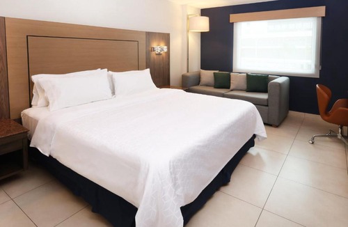 Boca del Rio Hotel | Holiday Inn Express Veracruz Boca del Rio by IHG