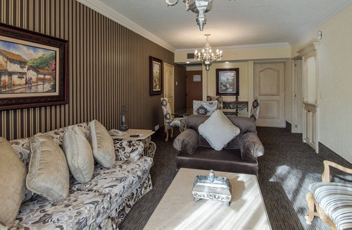 Downtown Queretaro Hotel | Holiday Inn Queretaro-Centro Historico by IHG