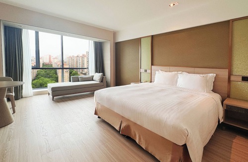 Pudong Hotel | Holiday Inn Shanghai Pudong Nanpu by IHG