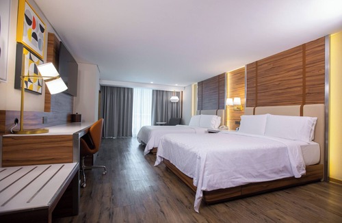 Santa Maria la Ribera Hotel | Holiday Inn Zona Centro by IHG