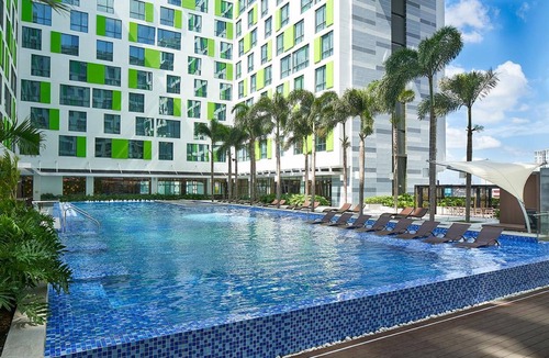 Tan Binh Hotel | Holiday Republic Saigon Airport