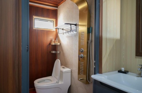 Dong Hoa Hotel | Home Đăng Hải