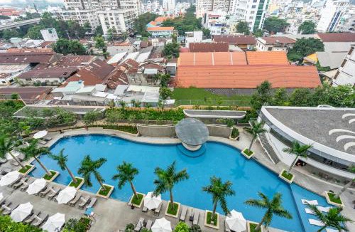 Hang Xanh Apartment | Homes by IDG 3BR Retreat in City Garden