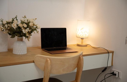 Yen Phu Apartment | Homestay 139 Yên Phụ