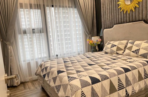Gia Lam Apartment | Homestay 2 phòng ngủ nội thất tân cổ điển Luxury