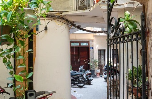 Đien Bien Apartment | Homestay CHẤT- Train Street-Local-Free Laundry