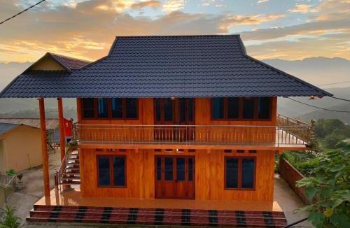 Quan Ba House | Homestay Trúc Sơn