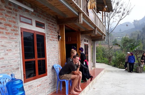 Bac Ha Hostel | Homestay Van Khuya - Hostel