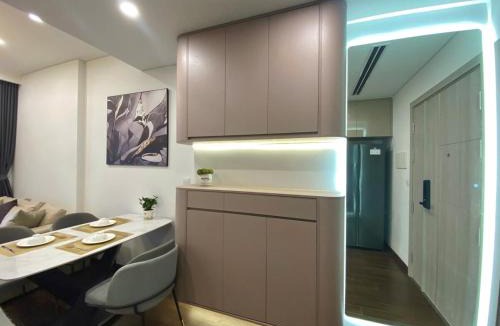 Tu Liem Apartment | Hommit 2PN View Ngoại Khu - Masteri C, VHSC