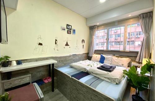 Tsim Sha Tsui House | Hong Kong Hostel (Tsim Sha Tsui Mansion)