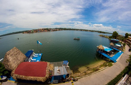Flores Hostel | Hostel ∙ 8 guests