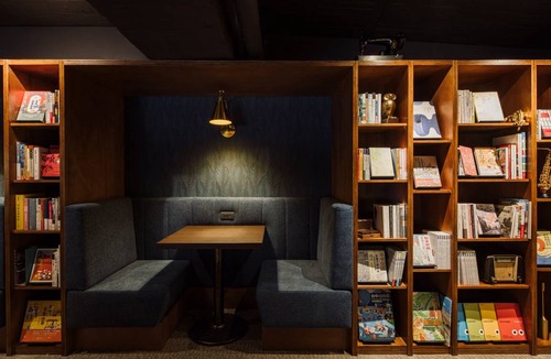 Central District Hostel | Hostel ∙ 8 guests