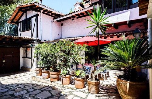 Agua Fria Apartment | Hostel El Palomar: Room in Valle de Bravo