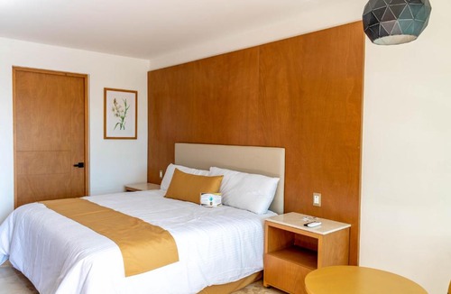 Leon Hotel | Hotel 5 Inn Select