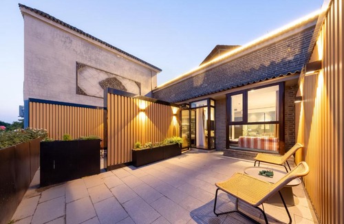 Dongcheng Hotel | Hotel Aaliyah Nan Luo Gu Xiang Wang Fu Jing Houhai Branch