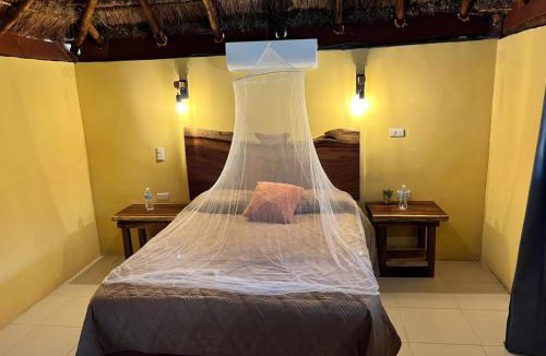 Felipe Carrillo Puerto Hotel | Hotel Aldea Cruzo'ob
