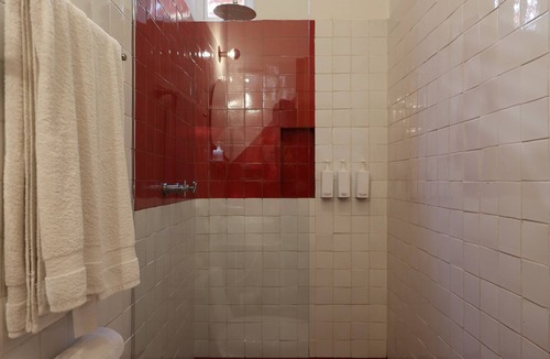 Calzada Madero Hotel | Hotel Ayook