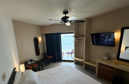 Barra de Navidad Hotel | Hotel Barra de Navidad