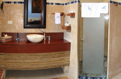 Zona Paseo Montejo Hotel | Hotel Boutique Casa San Angel