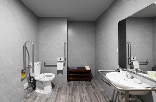 Tainan City Centre Hotel | Hotel Brown - Zhongzheng