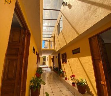 Centro Hotel | HOTEL CAMELINAS AREA BLANCA
