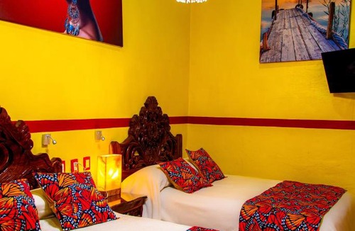 Centro Hotel | HOTEL CASA BAEZ