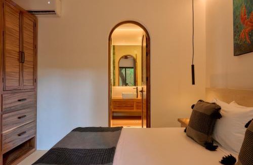 Lazaro Cardenas Hotel | Hotel Compartir