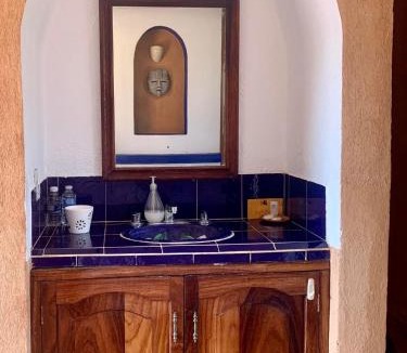 Zihuatanejo Apartment | Hotel Costa Bella