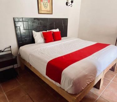 San Sebastian del Oeste Hotel | Hotel De Cervantes