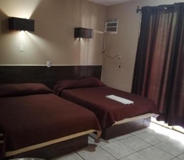 Magallanes Hotel | Hotel Delfines Del Mar