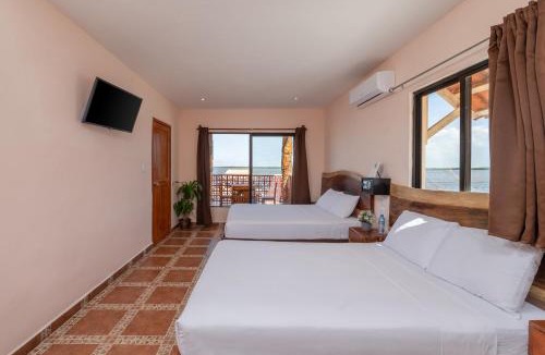 Rio Lagartos Hotel | Hotel El Perico Marinero