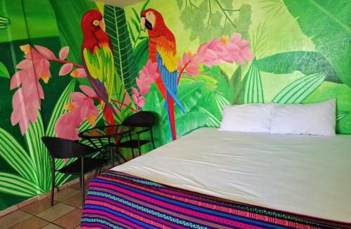 Ciudad Cuauhtemoc Hotel | HOTEL ESMERALDA