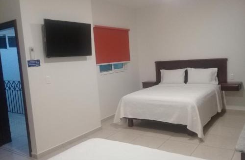 La Barca Hotel | HOTEL FINA INN