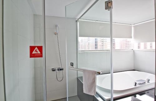 West District Hotel | HOTEL HI - Xinmin