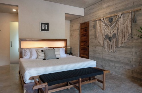 Brisas de Zicatela Hotel | Hotel JILOO Petite Maison