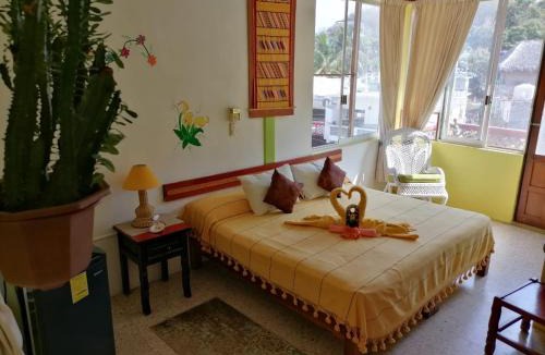 Puerto Angel Hotel | Hotel La Cabaña