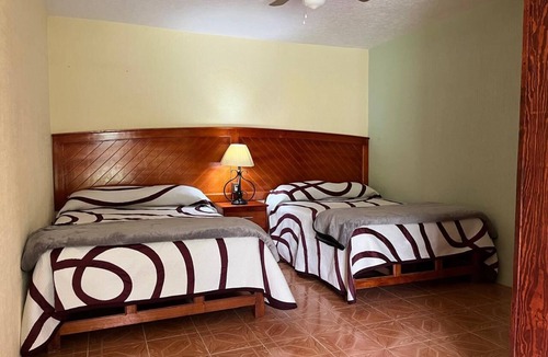 San Miguel Regla Hotel | Hotel Los Prismas
