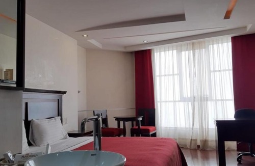 Ciudad Lopez Mateos Hotel | HOTEL MADEIRA