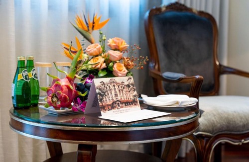 Bach Dang Riverside Hotel | Hotel Majestic Saigon