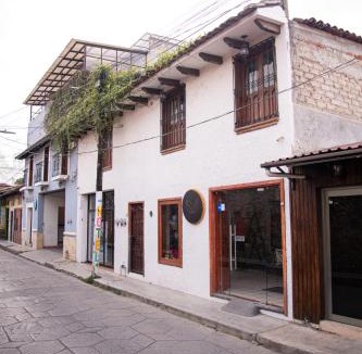 Santa Lucia Hotel | Hotel Casa Linda