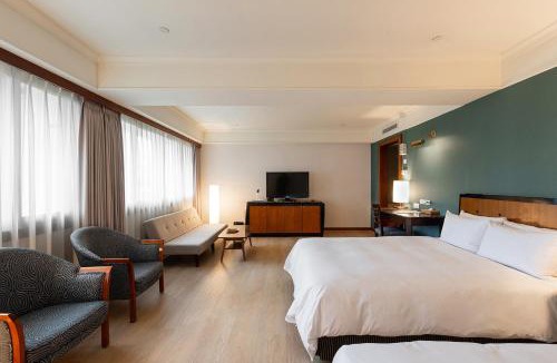 West District Hotel | Hotel National