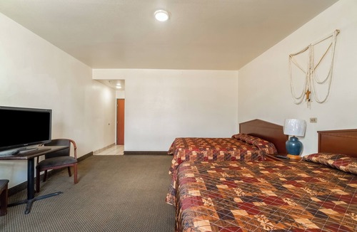 Brownsville Hotel | Hotel O Colonial Inn Brownsville Tx